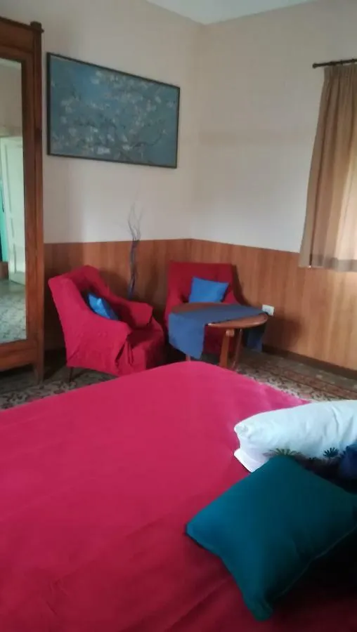 Villa Poggio Roseto Randazzo Italien